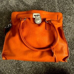 Mk purse beautiful tan /orange
